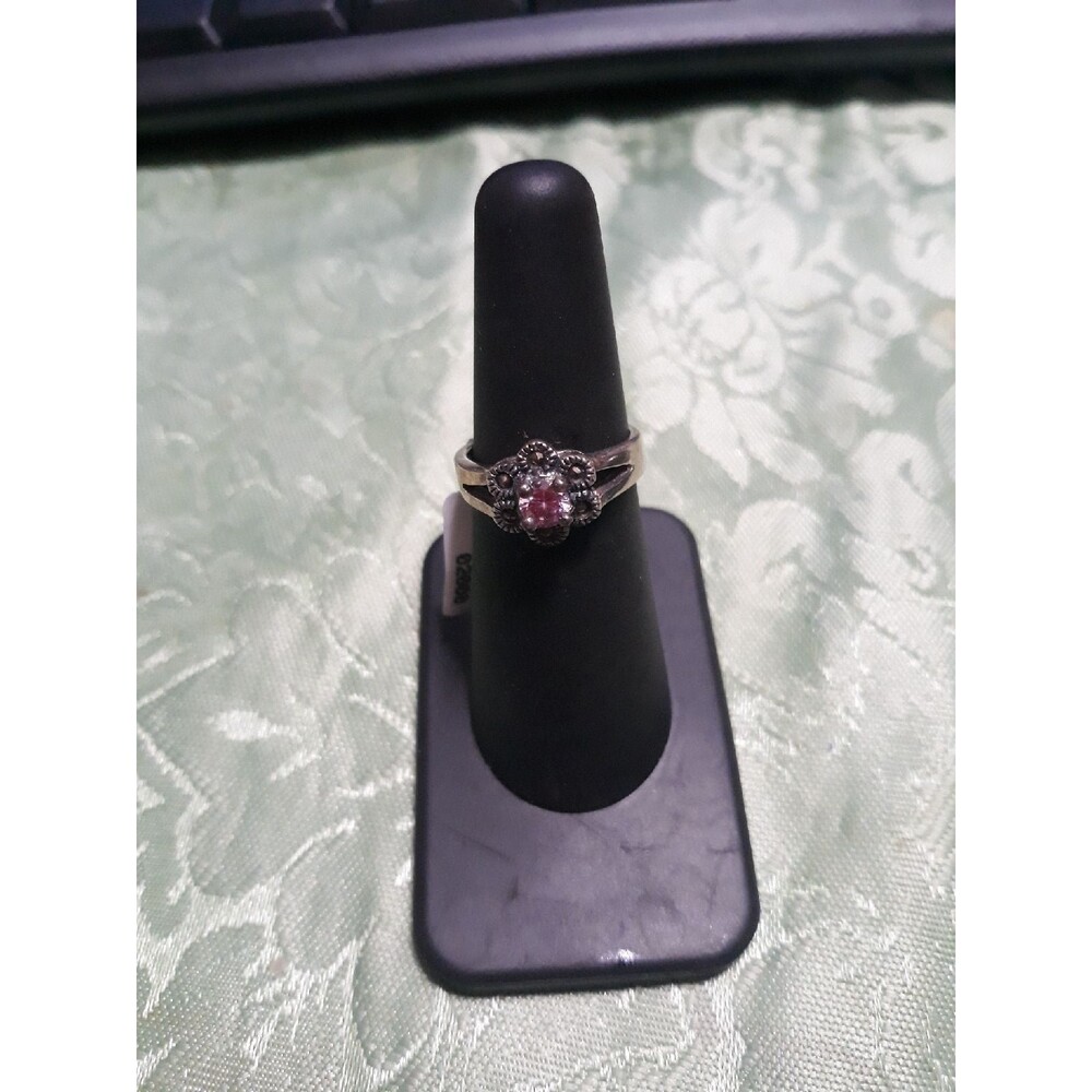 Sterling silver flower Ring sz 6
